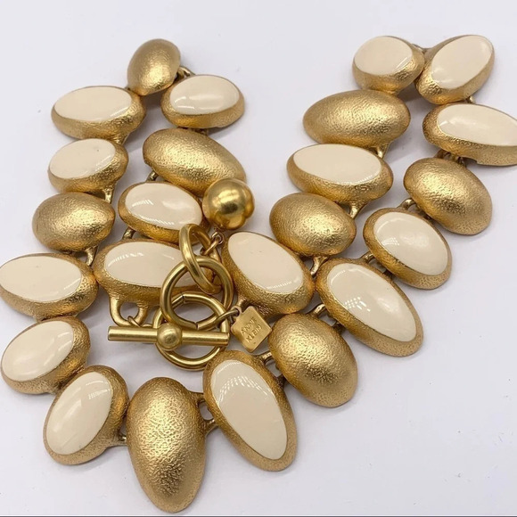 Anne Klein Vintage Cream Enamel & Brushed Gold Oval Link Necklace - Picture 2 of 4